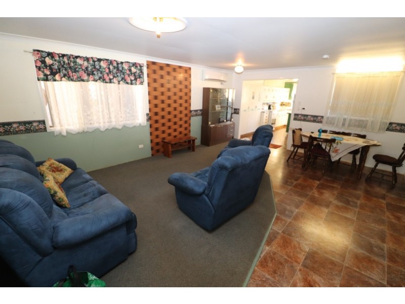 23 BUCKINGHAM STREET, Kingaroy QLD 4610