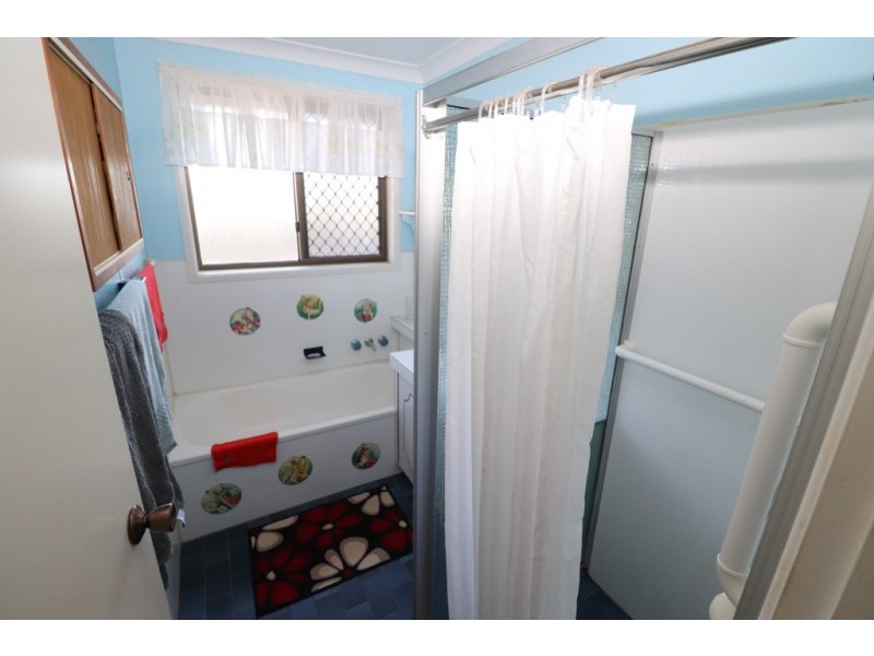 23 BUCKINGHAM STREET, Kingaroy QLD 4610