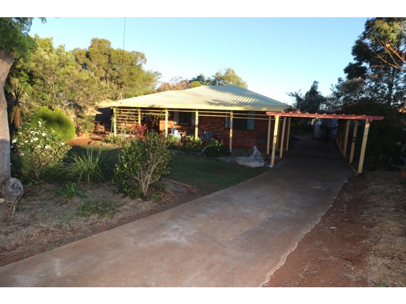 23 BUCKINGHAM STREET, Kingaroy QLD 4610
