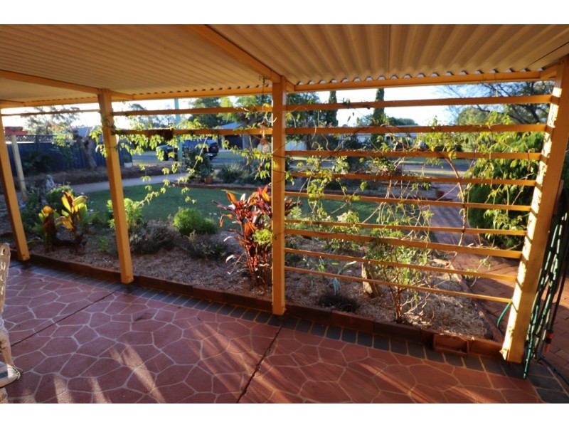 23 BUCKINGHAM STREET, Kingaroy QLD 4610