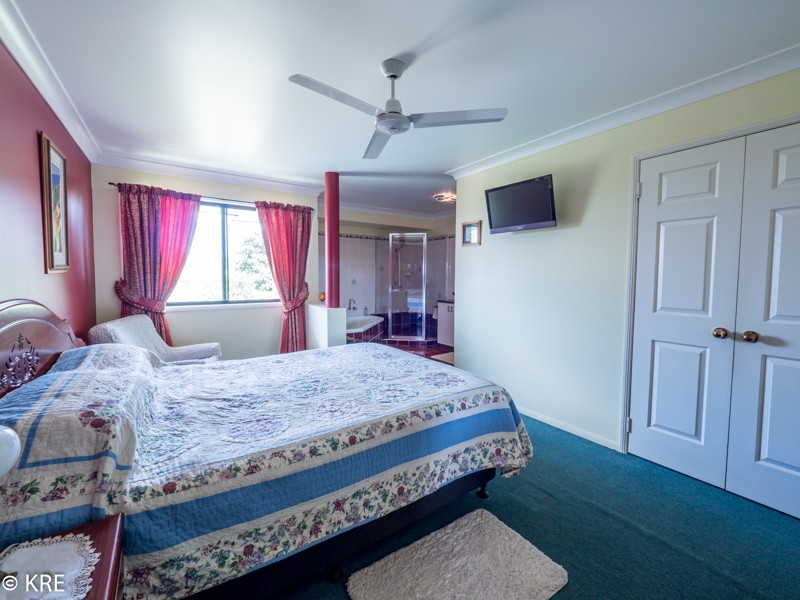 27 ADERMANN DRIVE, Kingaroy QLD 4610