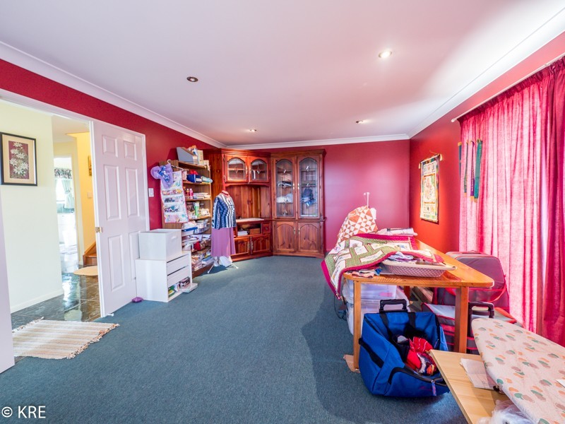 27 ADERMANN DRIVE, Kingaroy QLD 4610