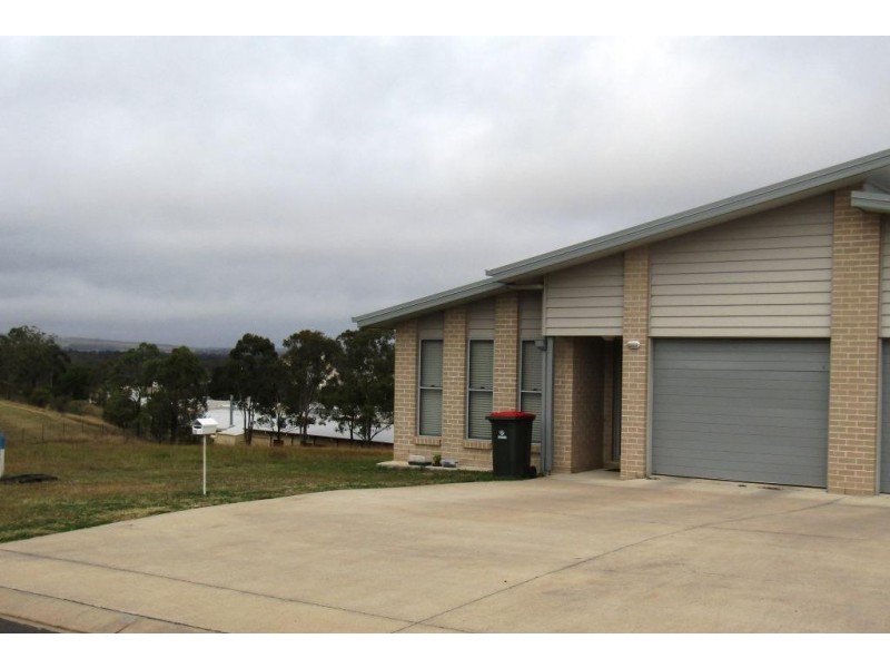 1/70 Banksia Drive, Kingaroy QLD 4610
