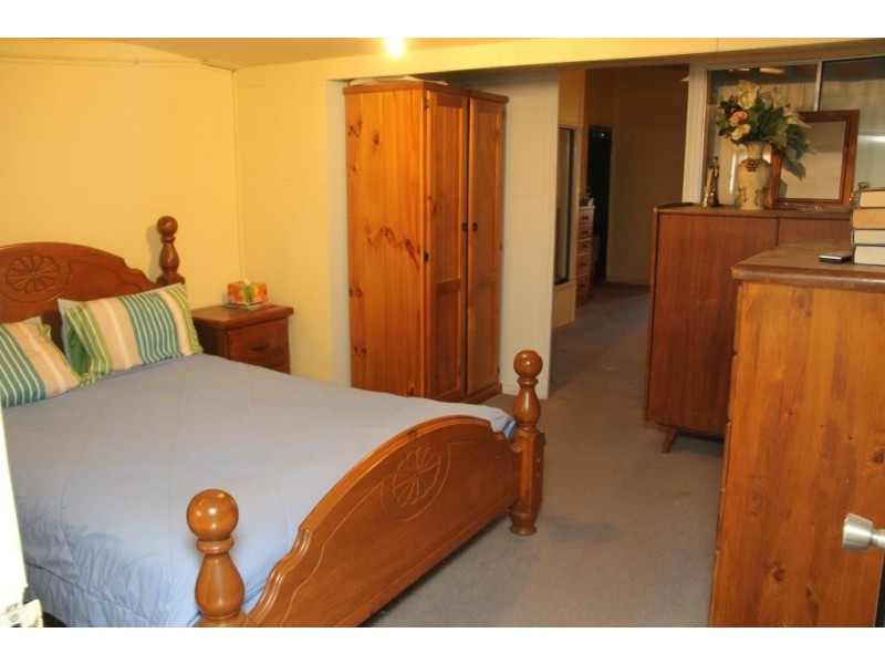 Wattle Camp QLD 4615