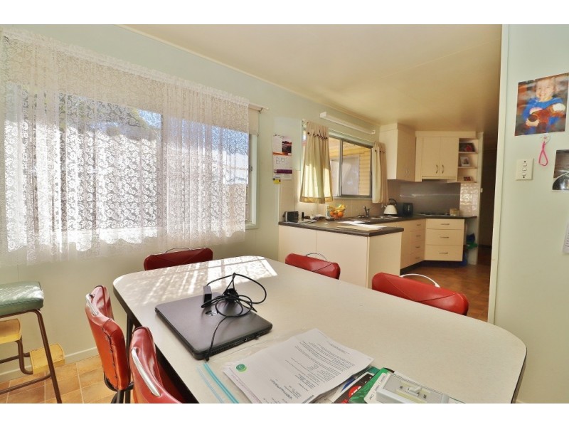 102 MOORE STREET, Kingaroy QLD 4610