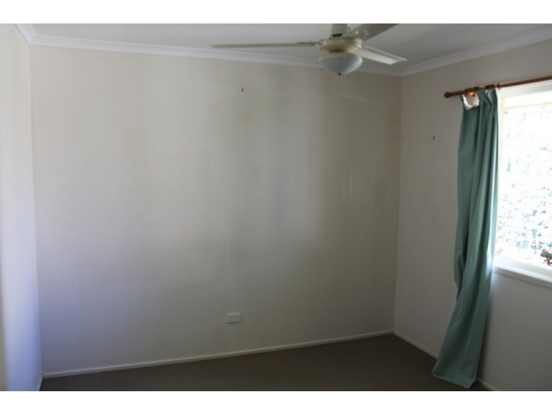 27 BOTTLEBRUSH STREET, Kingaroy QLD 4610