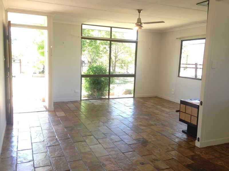 15 ROBERTA STREET, Kingaroy QLD 4610