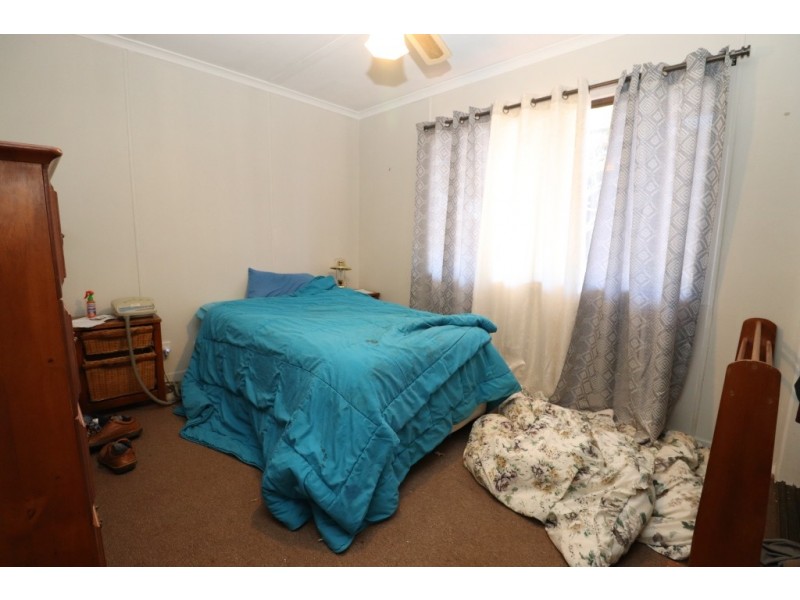15 ROBERTA STREET, Kingaroy QLD 4610