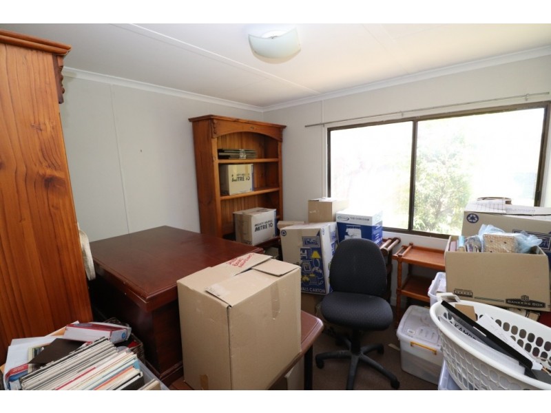 15 ROBERTA STREET, Kingaroy QLD 4610