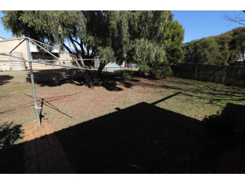 15 ROBERTA STREET, Kingaroy QLD 4610