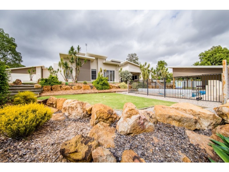 1 JENSEN TERRACE, Kingaroy QLD 4610