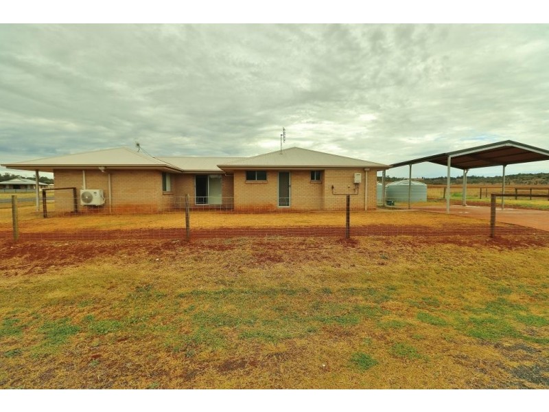 8 LORD STREET, Memerambi QLD 4610