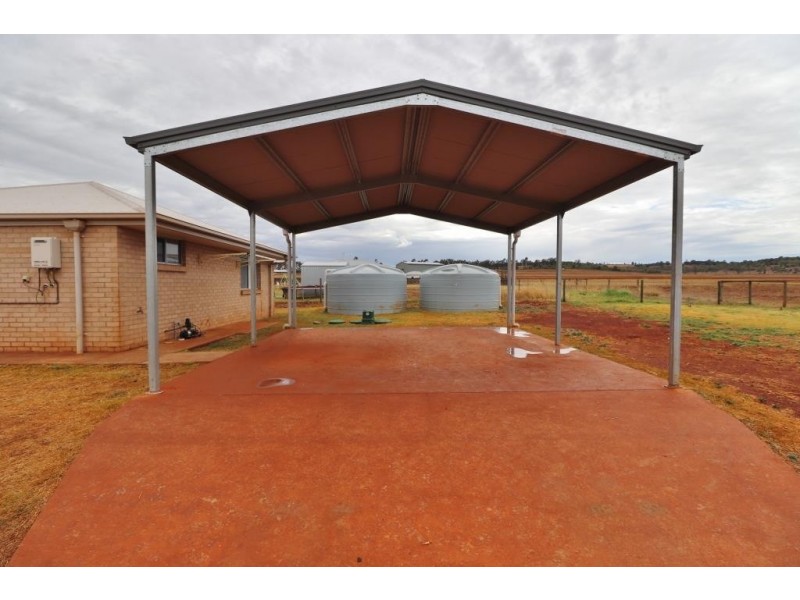 8 LORD STREET, Memerambi QLD 4610