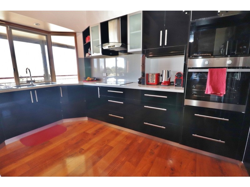 23 COWIE DRIVE, Kingaroy QLD 4610