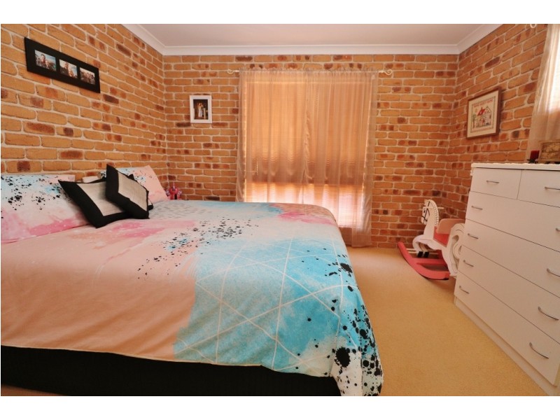 23 COWIE DRIVE, Kingaroy QLD 4610