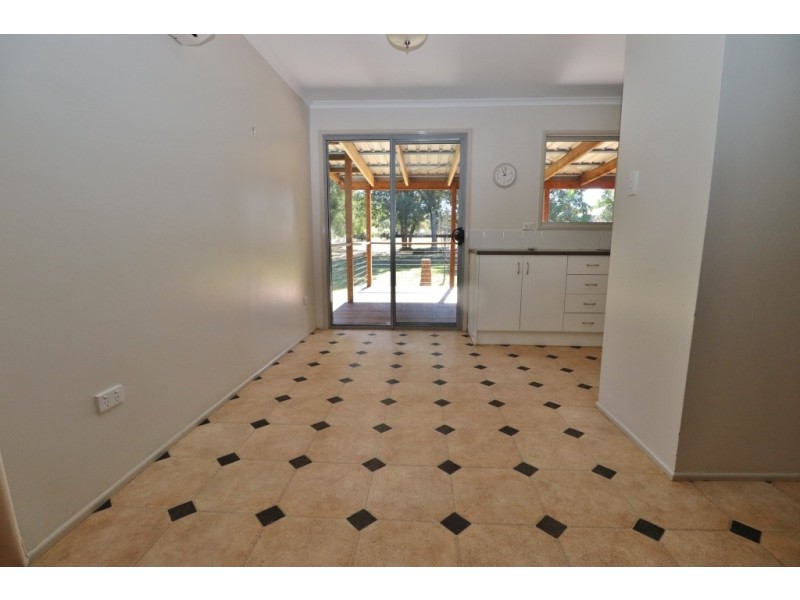 4 HARRIS ROAD, Kingaroy QLD 4610