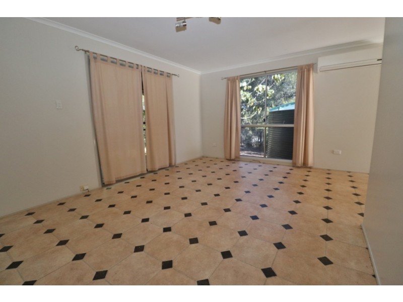 4 HARRIS ROAD, Kingaroy QLD 4610