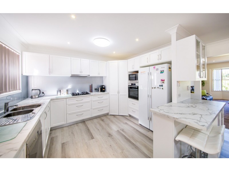 143 PREMIER DRIVE, Kingaroy QLD 4610