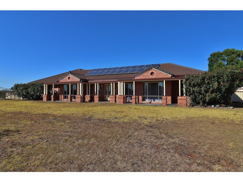 1 GATTO STREET, Kingaroy QLD 4610