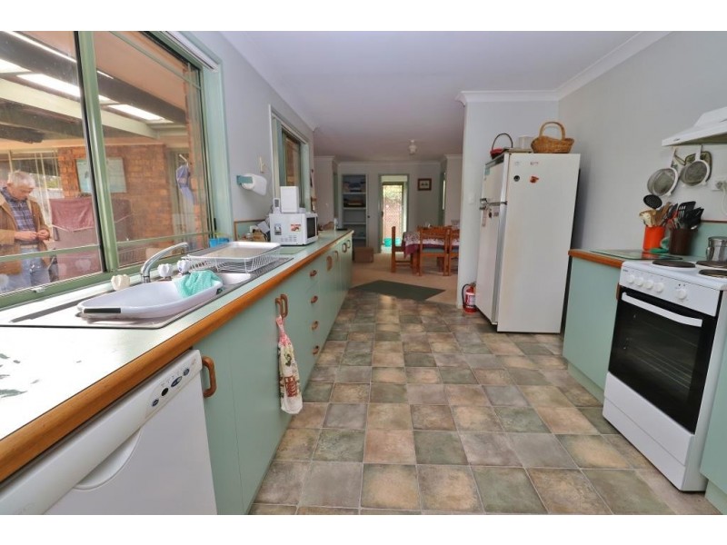 2 ANNE COURT, Kingaroy QLD 4610