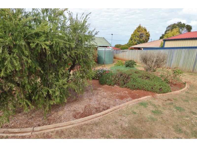 2 ANNE COURT, Kingaroy QLD 4610