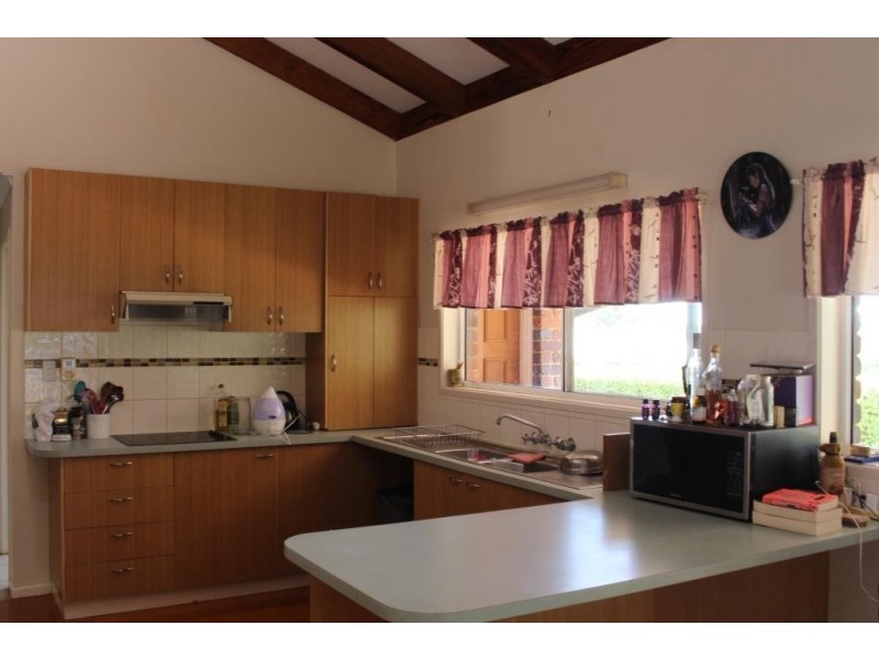 3a MURRAY PARADE, Kingaroy QLD 4610