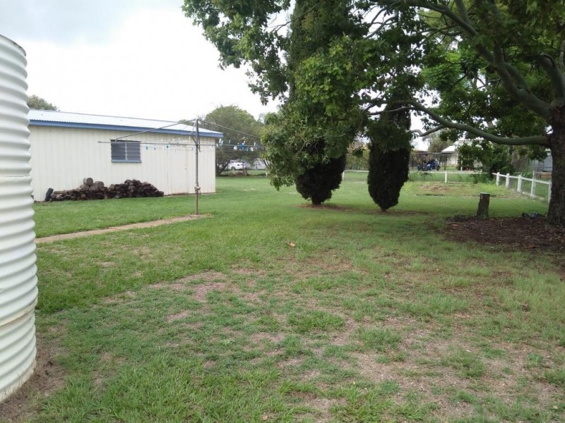 25 JEAN STREET, Kingaroy QLD 4610