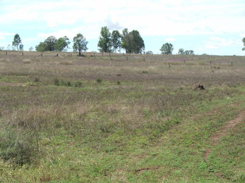 Wooroonden QLD 4605