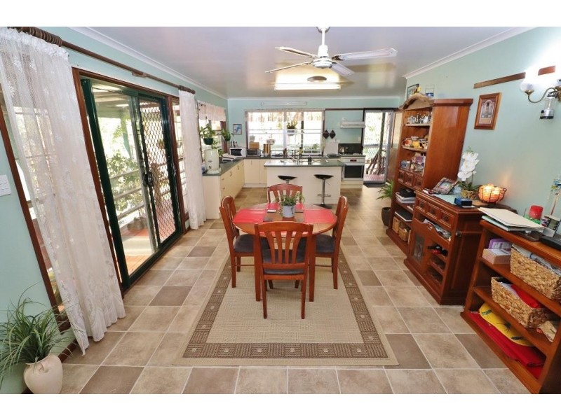 78 BOONENNE ELLESMERE ROAD, Taabinga QLD 4610