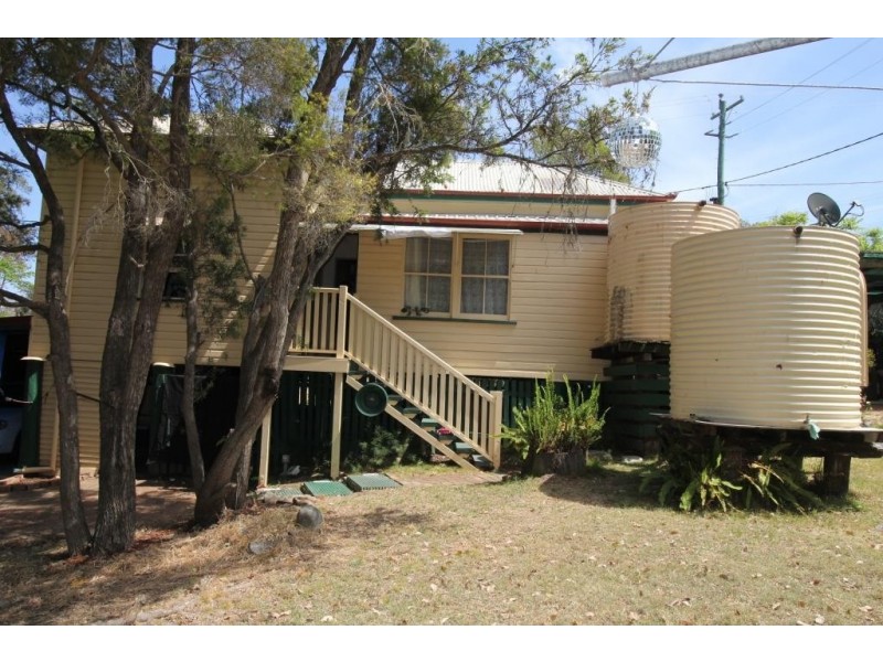 110 BRISBANE STREET, Nanango QLD 4615