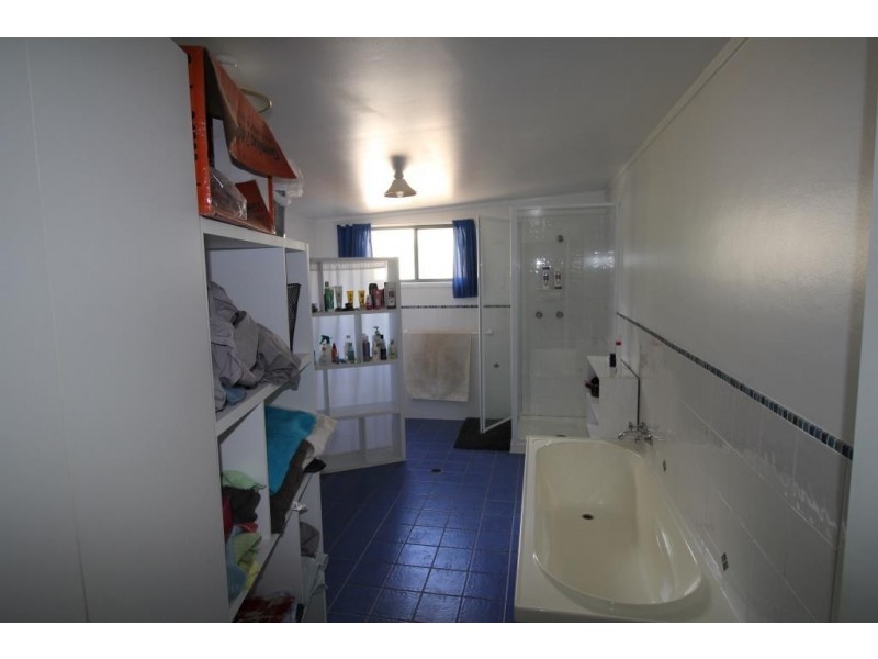 Wattle Camp QLD 4615