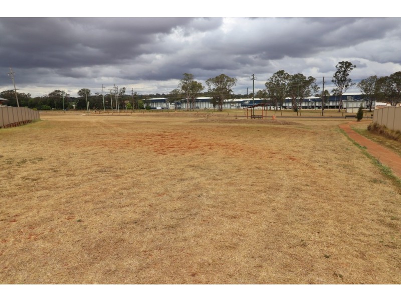 14 DAVID PLACE, Kingaroy QLD 4610
