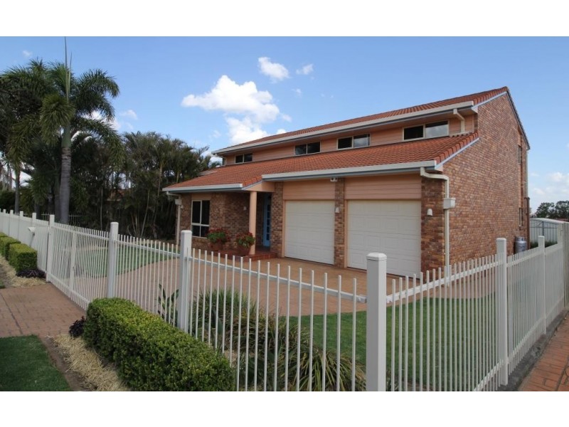 9 WATTLE STREET, Kingaroy QLD 4610