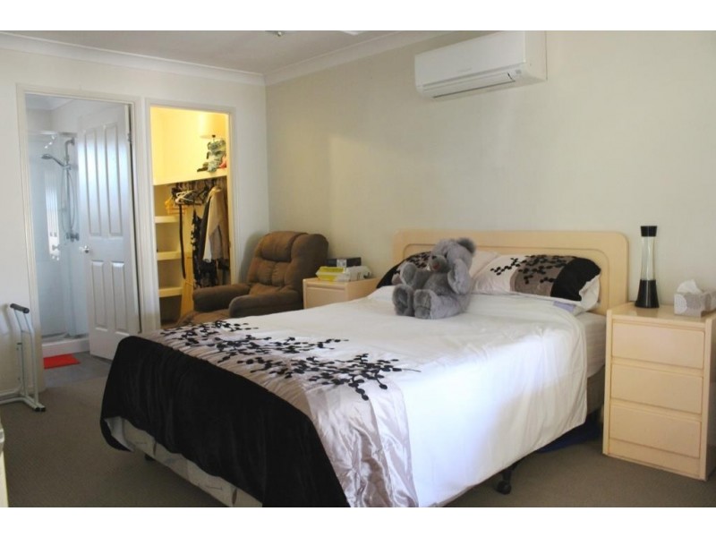 10 Dalkeith Street, Nanango QLD 4615