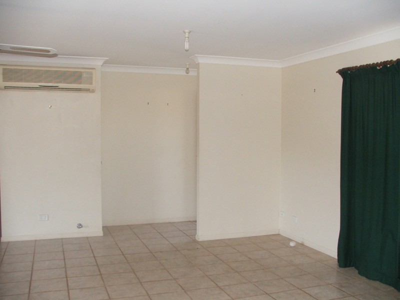 Ellesmere QLD 4610