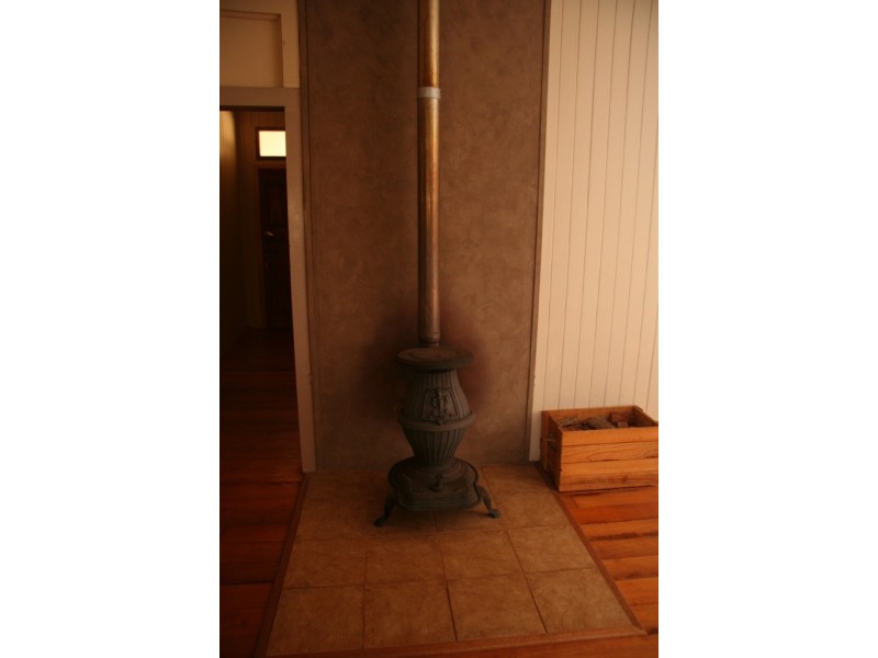 2 ANDREW STREET, Coolabunia QLD 4610