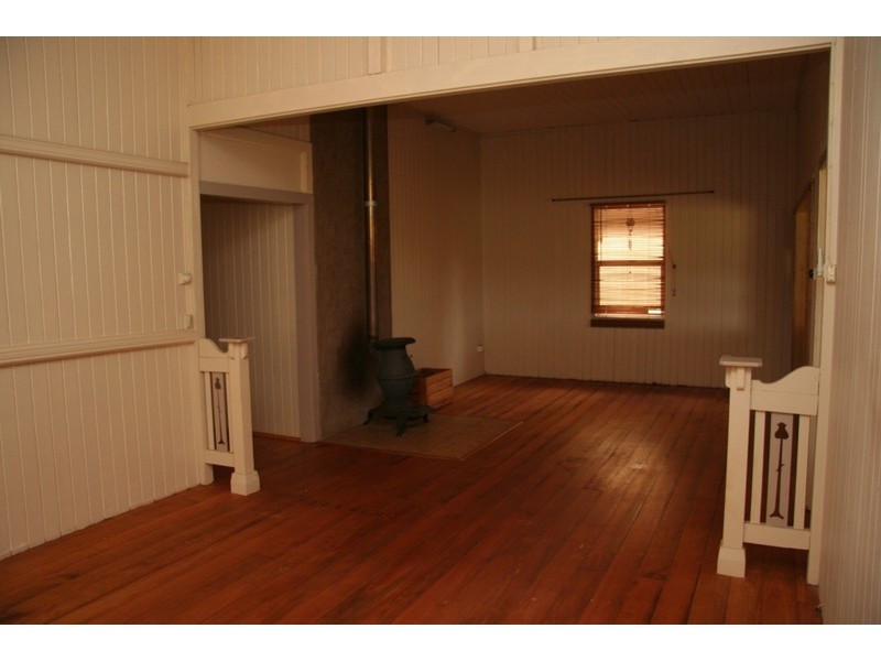 2 ANDREW STREET, Coolabunia QLD 4610