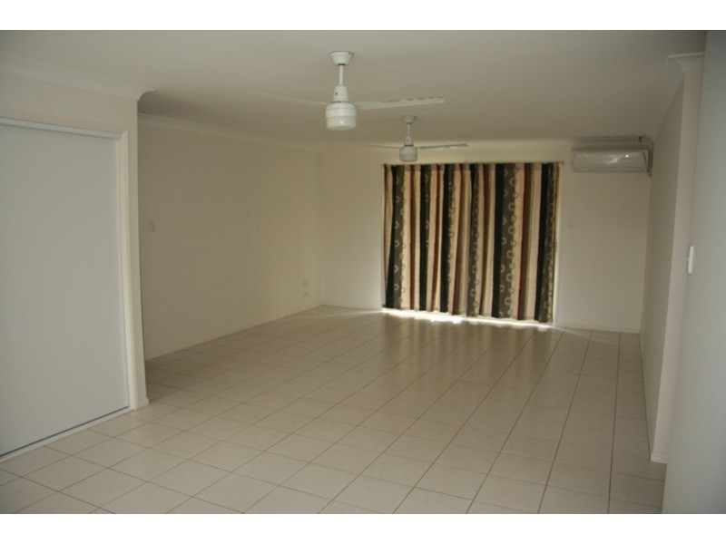 32 Greenview Road, Wondai QLD 4606