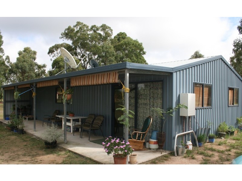 Wattle Camp QLD 4615