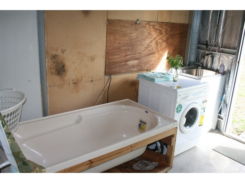 Wattle Camp QLD 4615