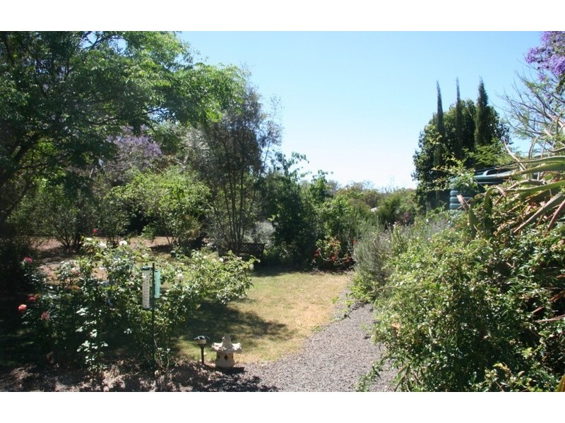 Wooroolin QLD 4608