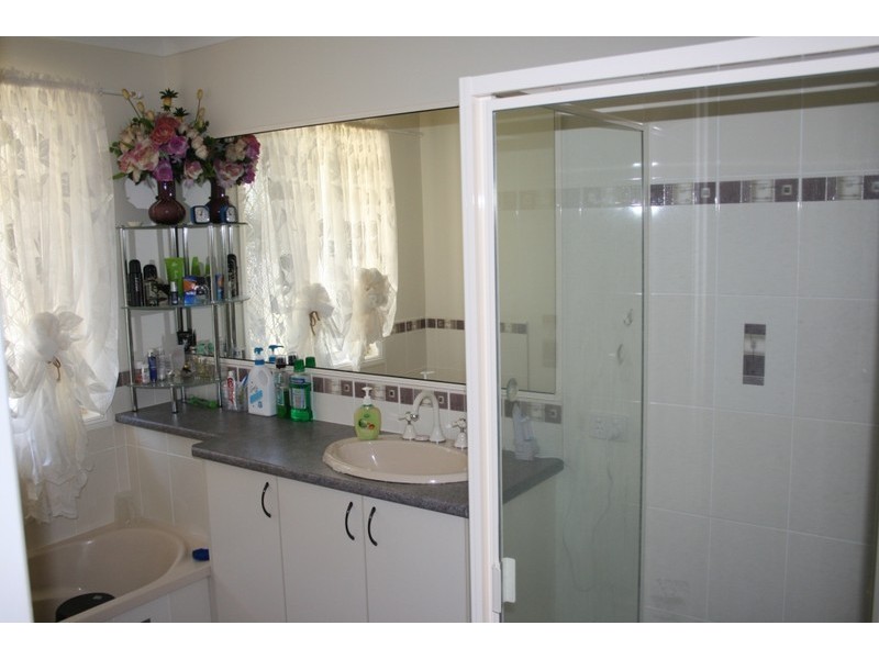 Wattle Camp QLD 4615