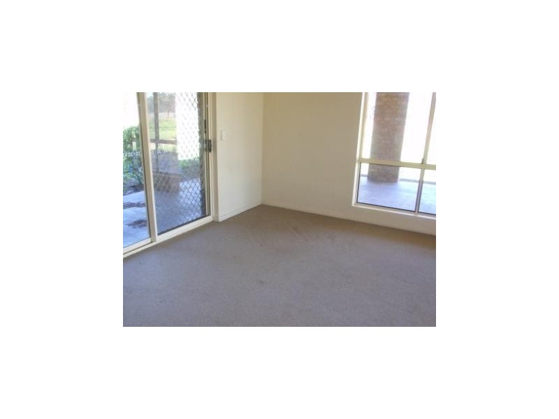 16 Toomeys Road, Kingaroy QLD 4610