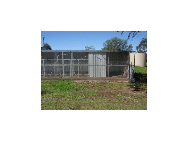 16 Toomeys Road, Kingaroy QLD 4610
