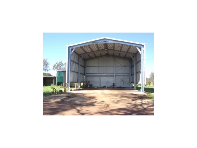 16 Toomeys Road, Kingaroy QLD 4610