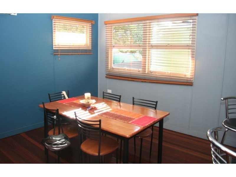 16 Jubilee Street, Kingaroy QLD 4610