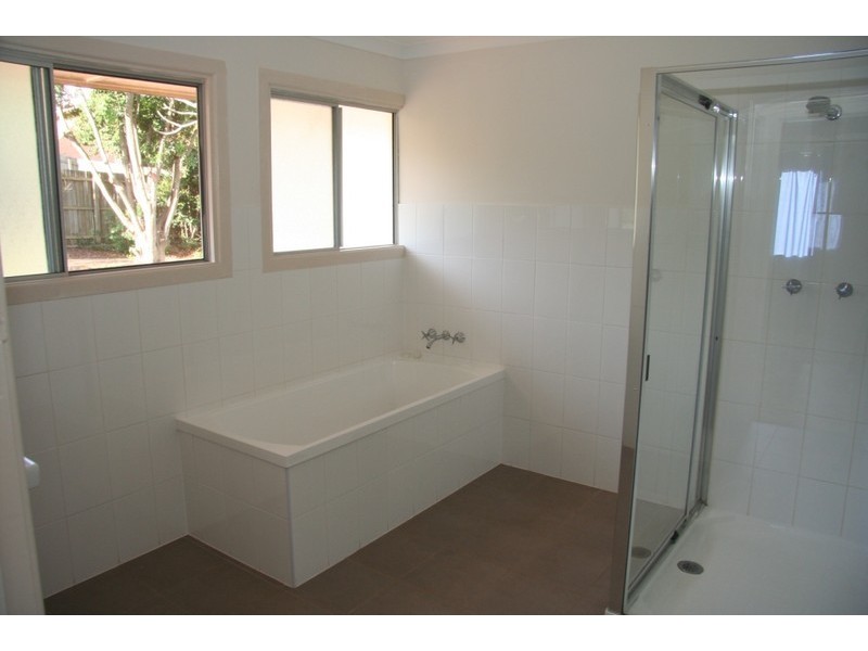 6 Macdiarmid Street, Kingaroy QLD 4610