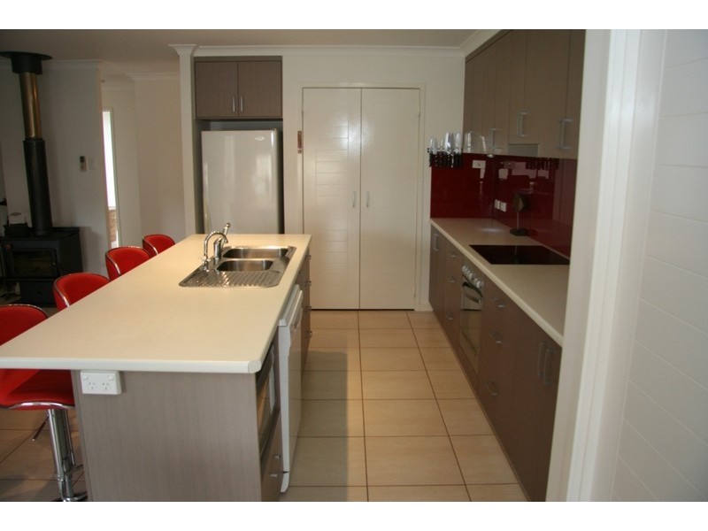 28 Bernard Cresent, Kingaroy QLD 4610