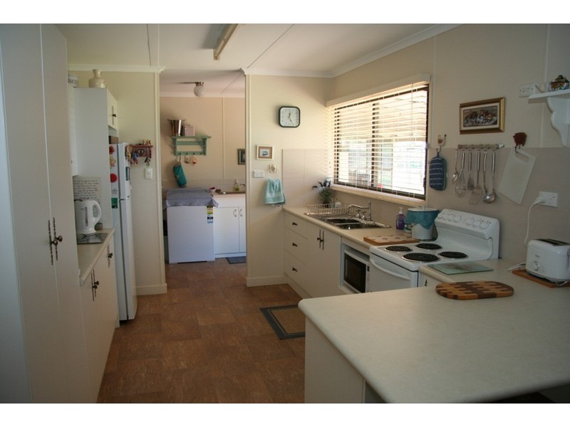 33 Burnett Street, Kingaroy QLD 4610