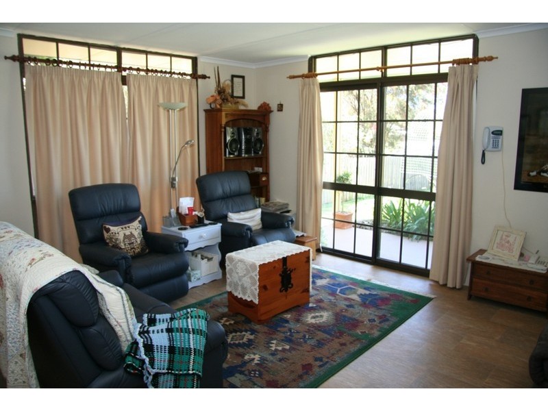 33 Burnett Street, Kingaroy QLD 4610